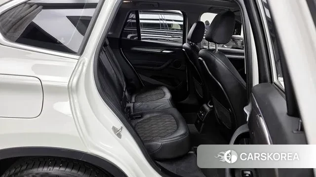 BMW X1 (F48) 2020 Белый из Кореи, фото 3