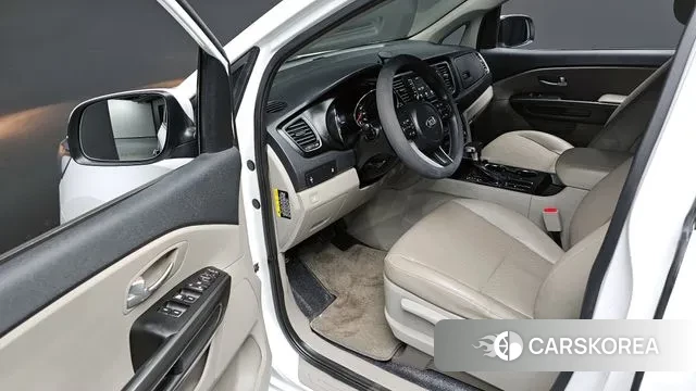 Kia The New Carnival 2018 Белый из Кореи, фото 3