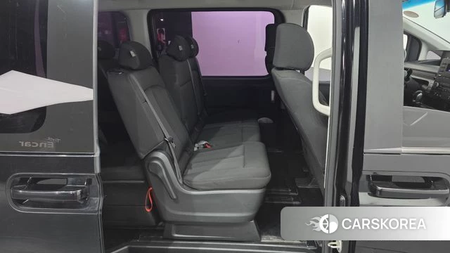 Hyundai Staria 2021 Черный из Кореи, фото 3