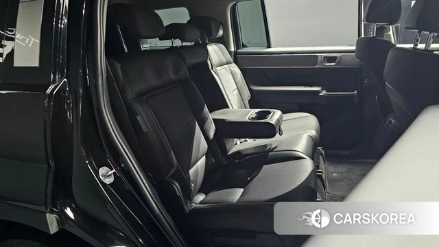 Hyundai Santa Fe (MX5) 2024 Черный из Кореи, фото 3
