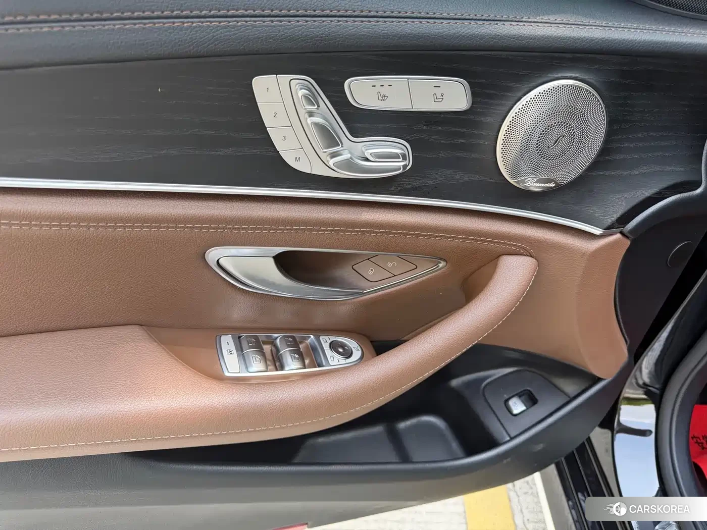 Mercedes-Benz E-Class 2023 Черный из Китая, фото 3