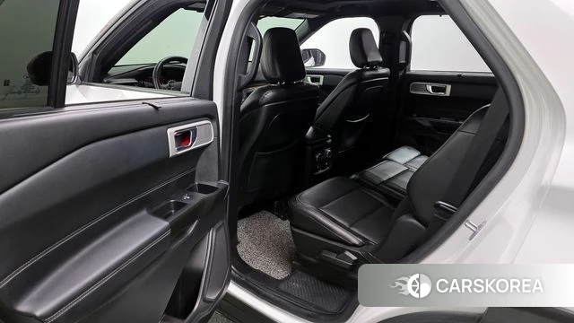 Ford Explorer 6th Generation 2020 Белый из Кореи, фото 3