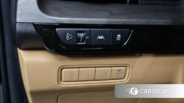 Kia Carnival 4th generation 2023 Черный из Кореи, фото 3