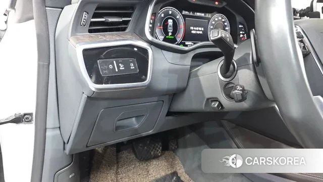 Audi A7 (4K) id 3484367 из Кореи 3