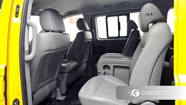 Hyundai The New Grand Starex 2018 Желтый из Кореи, фото 3