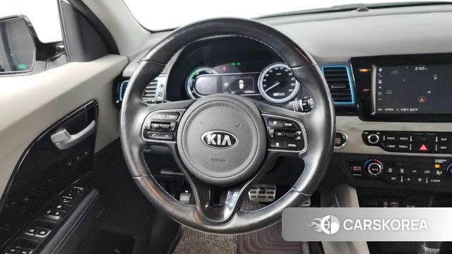 Kia Niro 2018 Белый из Кореи, фото 3