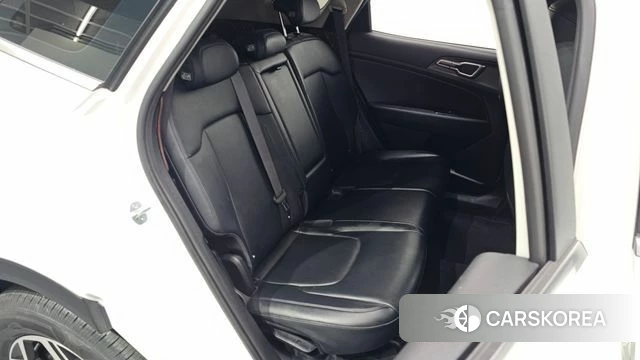 Kia Sportage 5th Generation 2022 Белый из Кореи, фото 3