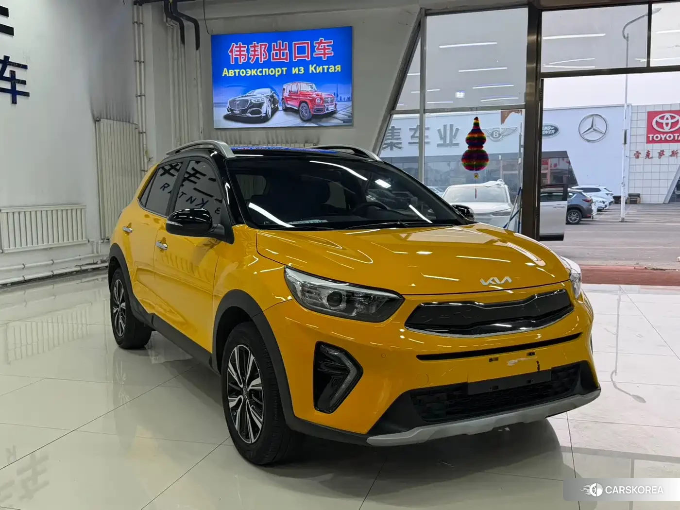 Kia KX1 2023 Yellow/orange из Китая, фото 3