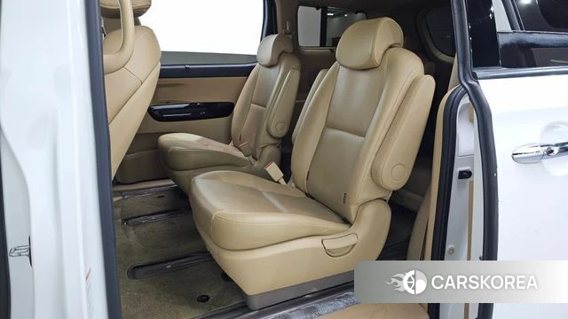 Kia The New Carnival 2018 Белый из Кореи, фото 3