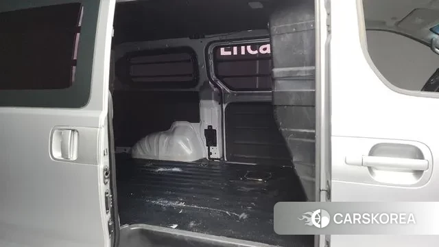 Hyundai The New Grand Starex 2018 Серебряный из Кореи, фото 3