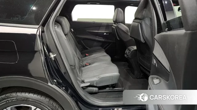 Peugeot 5008 second generation 2020 Черный из Кореи, фото 3