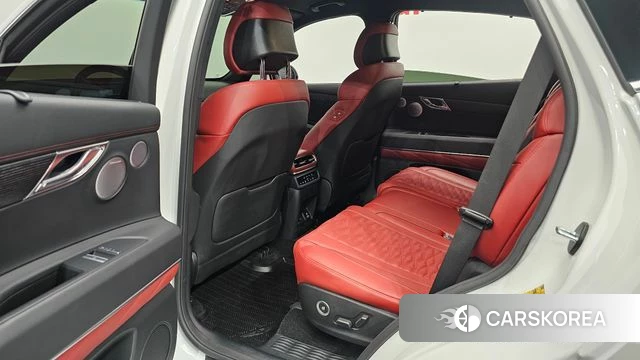 Genesis GV80 Coupe 2024 Белый из Кореи, фото 3