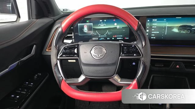 Ssangyong Torres EVX 2024 Белый из Кореи, фото 3