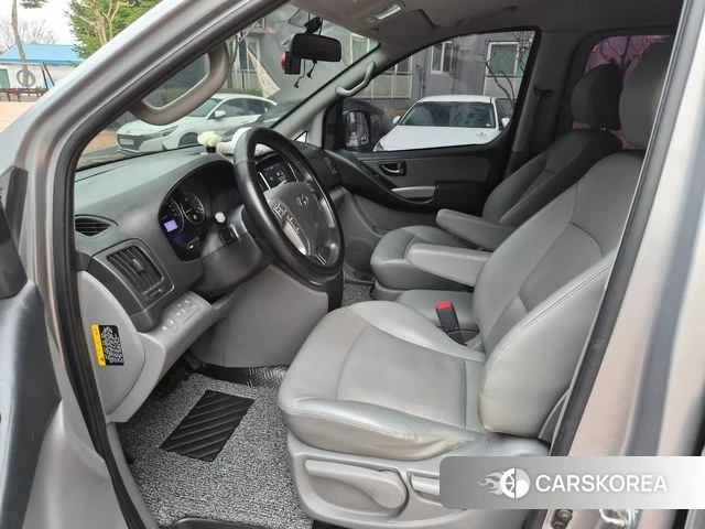 Hyundai The New Grand Starex 2019 Серебряный из Кореи, фото 3