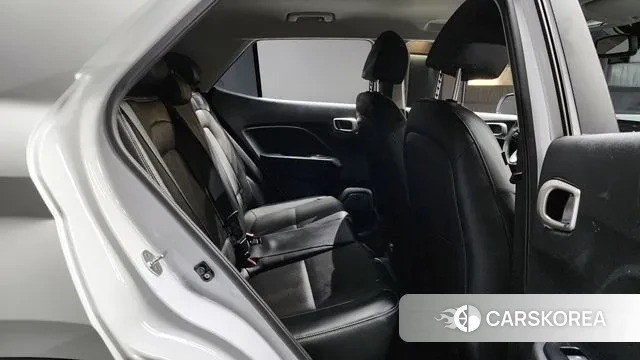 Hyundai Venue 2019 Белый из Кореи, фото 3