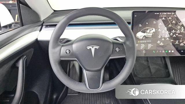 Tesla Model Y 2023 Белый из Кореи, фото 3