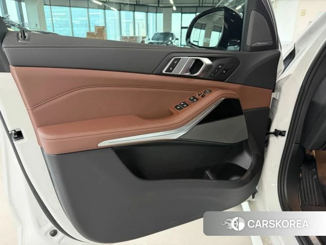 BMW X5 (G05) 2026 Белый из Кореи, фото 3
