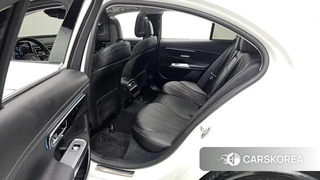 Mercedes-Benz E-Class W214 2024 Белый из Кореи, фото 3