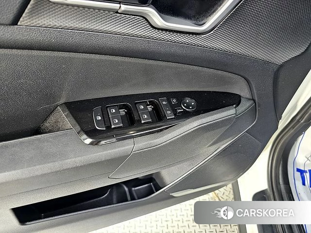 Kia Sportage 5th Generation 2022 Жемчужный цвет из Кореи, фото 3