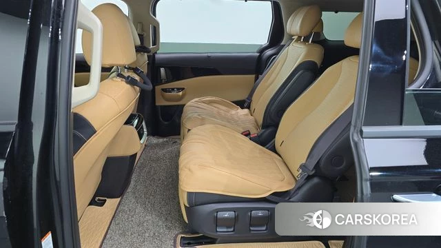 Kia Carnival 4th generation 2023 Черный из Кореи, фото 3