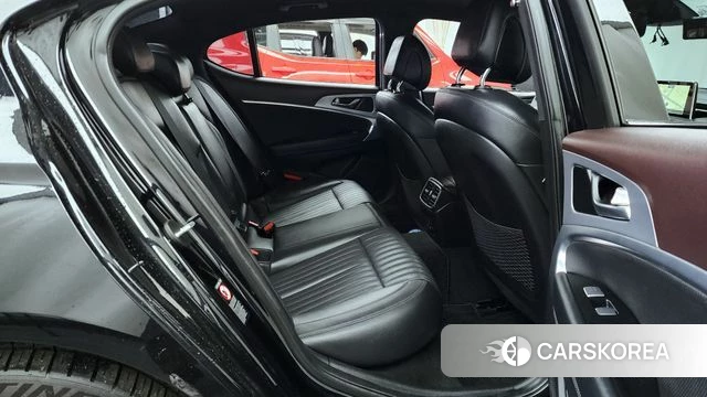 Genesis G70 2019 Черный из Кореи, фото 3