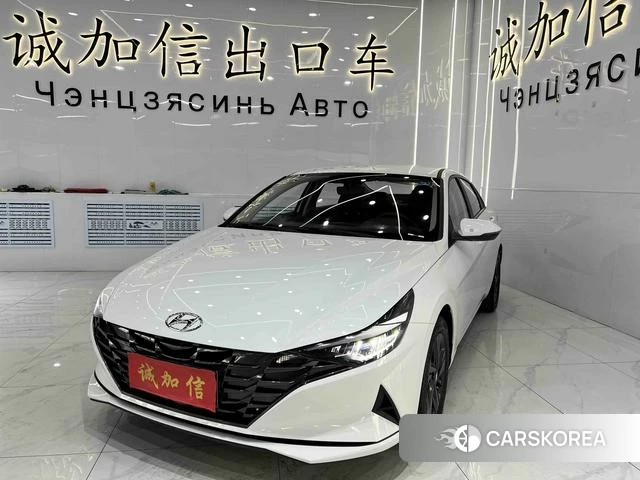 Hyundai Elantra 2024 Белый из Китая, фото 3