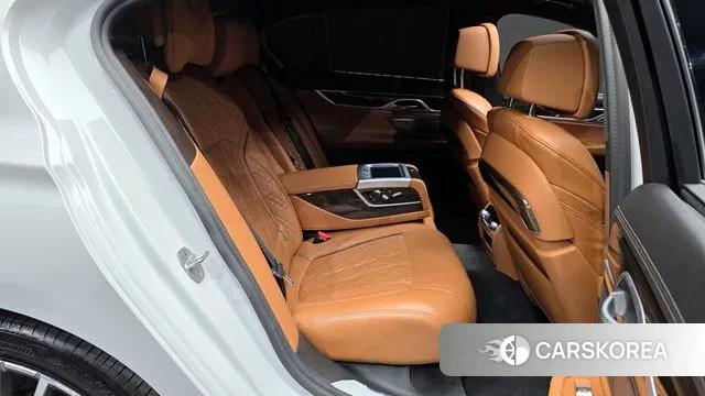 BMW 7 Series (G11) 2020 Белый из Кореи, фото 3