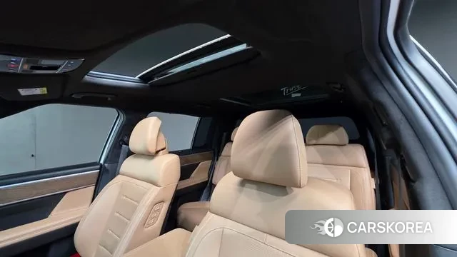 Hyundai Santa Fe (MX5) 2023 Белый из Кореи, фото 3