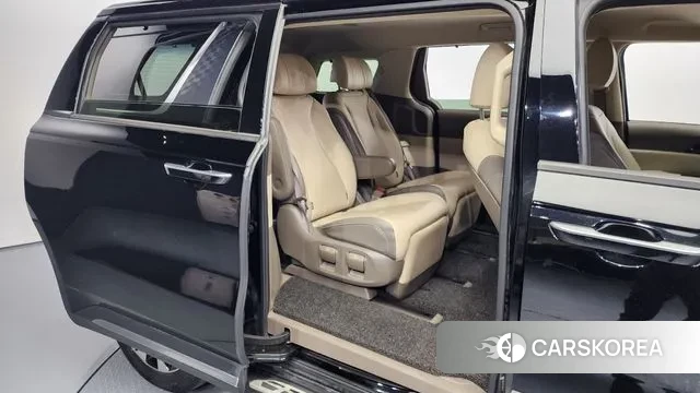 Kia Carnival 4th generation 2021 Черный из Кореи, фото 3