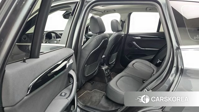 BMW X1 (F48) 2022 Серый из Кореи, фото 3