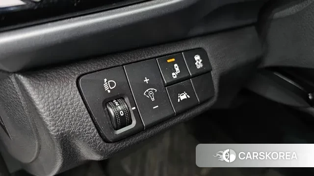 Kia Stonic 2018 Белый из Кореи, фото 3