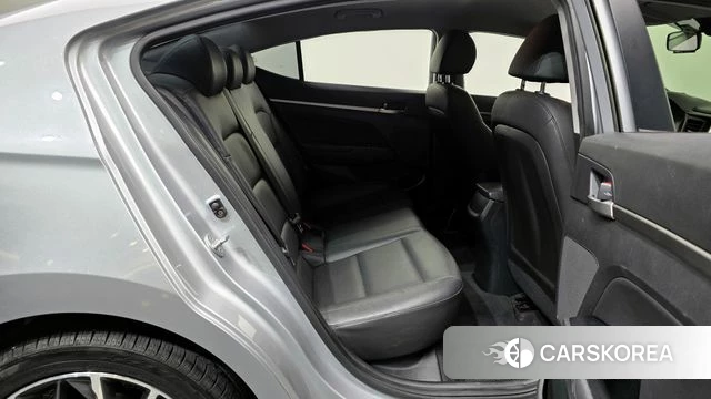 Hyundai The New Avante AD 2020 Серебристо-серый из Кореи, фото 3