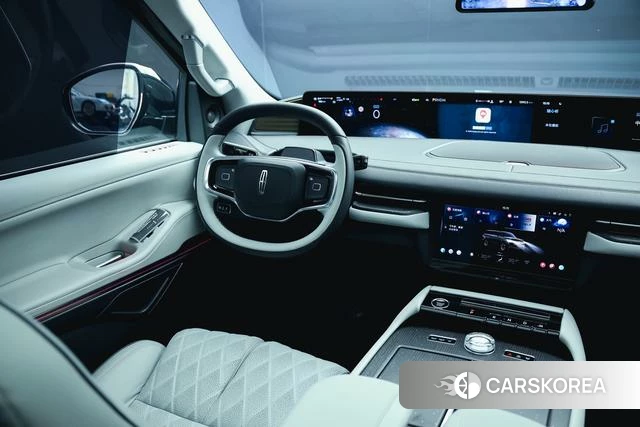 Lincoln Navigator id 3920717 из Китая 3
