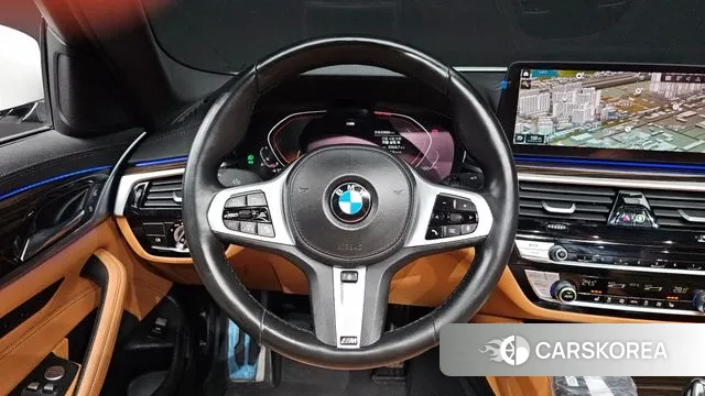 BMW 5 Series (G30) 2021 Белый из Кореи, фото 3