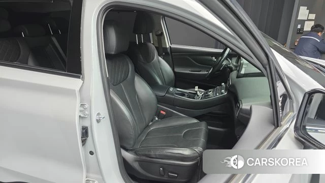 Hyundai The New Santa Fe 2020 Белый из Кореи, фото 3