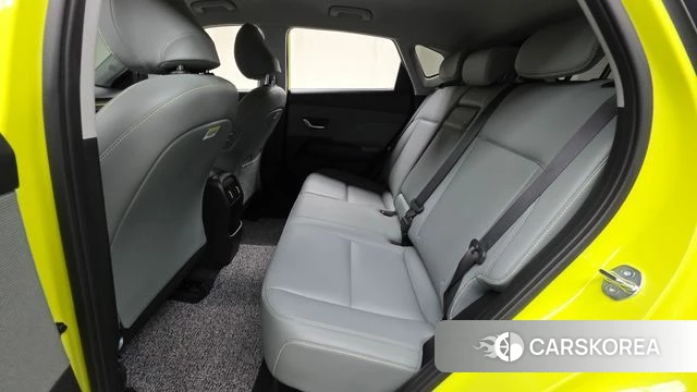 Hyundai Kona Hybrid (SX2) 2023 Желтый из Кореи, фото 3