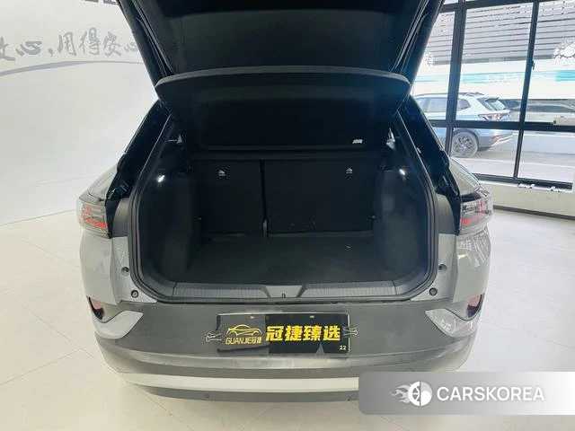 Volkswagen ID.4 CROZZ 2022 Серебристо-серый из Китая, фото 3