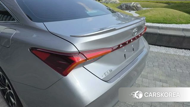 Toyota Asian dragon 2023 Серебристо-серый из Китая, фото 3