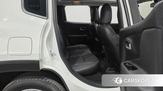 Jeep Renegade 2021 Белый из Кореи, фото 3