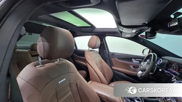 Mercedes-Benz E-Class W213 2018 Черный из Кореи, фото 3