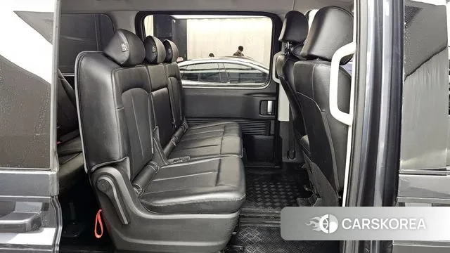 Hyundai Staria 2022 Серый из Кореи, фото 3