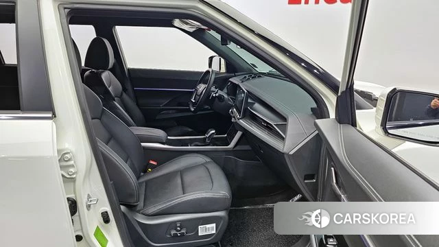 Ssangyong Torres 2023 Белый из Кореи, фото 3