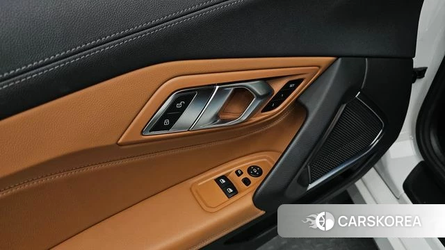 BMW Z4 (G29) 2023 Белый из Кореи, фото 3