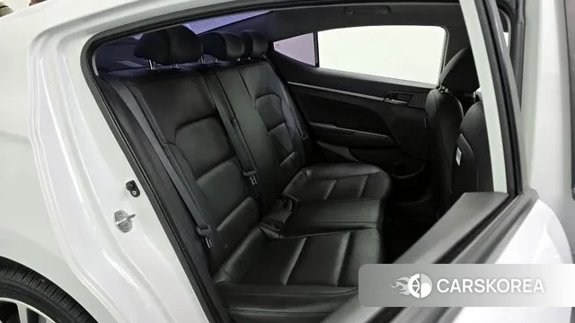 Hyundai Avante AD id 2520982 из Кореи 3