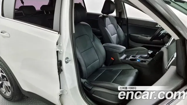 Kia Sportage The Bold 2019 Белый из Кореи, фото 3