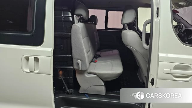 Hyundai The New Grand Starex 2018 Белый из Кореи, фото 3