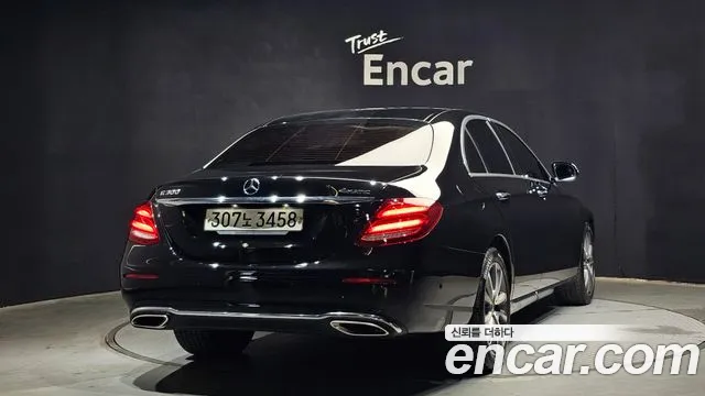 Mercedes-Benz E-Class W213 2019 Черный из Кореи, фото 3