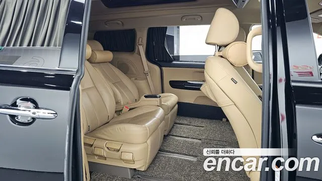 Kia The New Carnival 2019 Черный из Кореи, фото 3