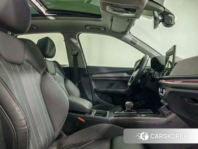 Audi Q5L 2022 Белый из Китая, фото 3