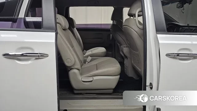 Kia The New Carnival 2018 Белый из Кореи, фото 3